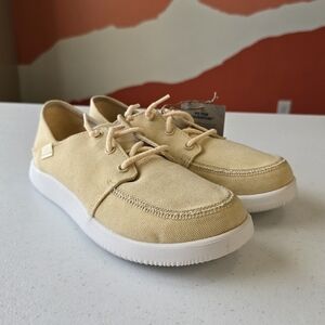 Chaco Women's Chillos Sneaker In Summer Melon Sz 7 NWT Comfort Casual Beach‎